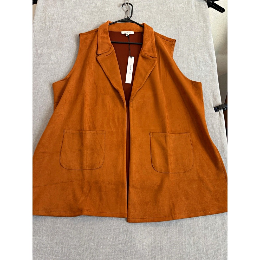 Zoey & Leelo Faux Suede Vest Women's 3X Brown Open Front Sleeveless Pockets